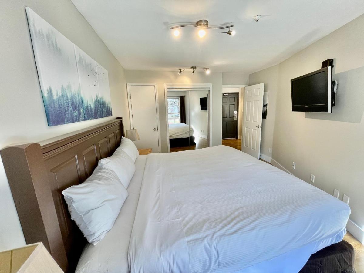 Best Ski In Ski Out Condo At Whistler Exteriör bild